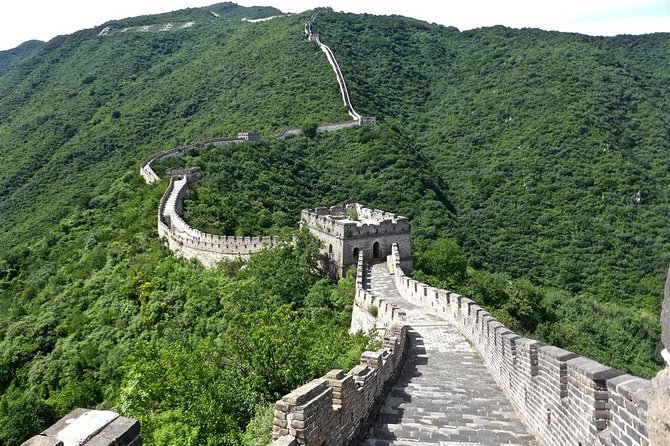 2 Days Beijing Group Tour Including Great Wall And Forbidden city - Temple of Heaven and the rhythm of old Beijing
