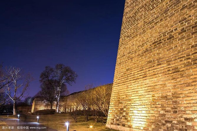 4-5 Hours Private Beijing City Layover Night Tour - What the private guide and driver add