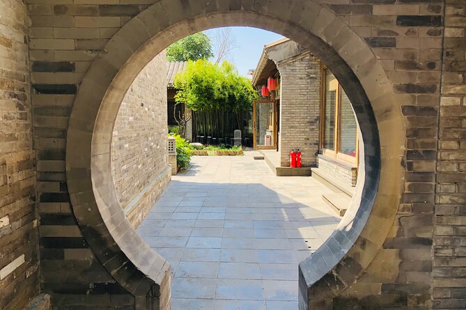 4-Hour Private Tour of Calligraphy Class, Hutong and Dumplings - Dumplings, noodles, and a satisfying finish