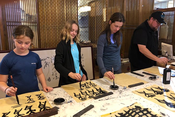 4-Hour Private Tour of Calligraphy Class, Hutong and Dumplings - Meeting point details need careful checking