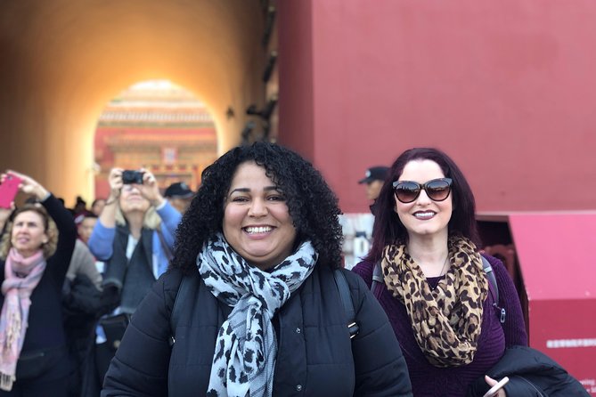 4 hrs Beijing Forbidden City Tour with Lunch or acrobatic Show - Entering the Forbidden City with two hours to explore