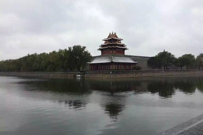 All-inclusive Day Tour: Tiananmen Square, Forbidden City & Ming Tombs with Lunch - What the $202 price includes
