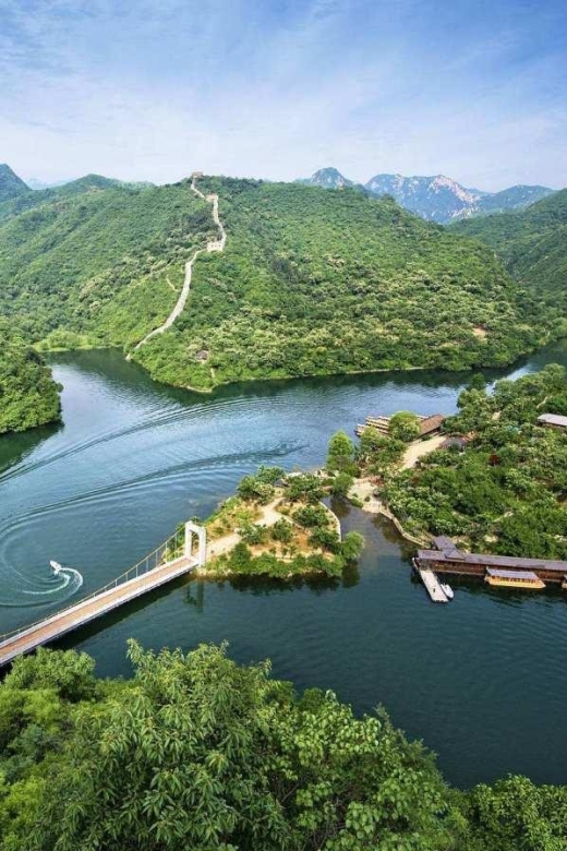 All-Inclusive Private Tour:Mutianyu&Huanghuacheng Great Wall - Should you book it?
