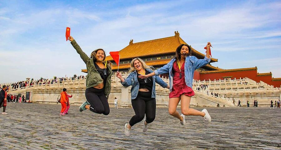All-Inclusive Tour: Tiananmen Sq, Forbidden City, Great Wall - Mutianyu Great Wall, with a practical choice of rides