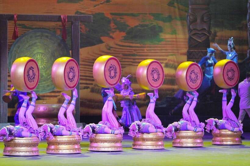 Beijing: Acrobatic Show Tickets Traditional & Modern Fusion - Why this one-hour Beijing show is worth your evening