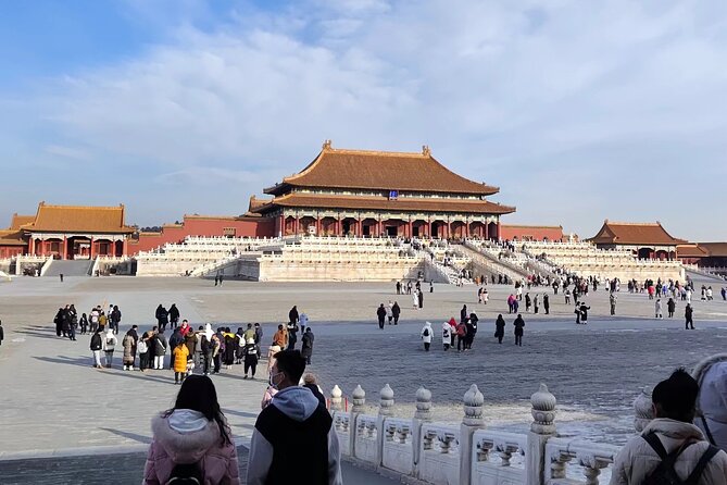 Beijing Airport Layover Forbidden city Great Wall Private Tour - What lunch adds to the day