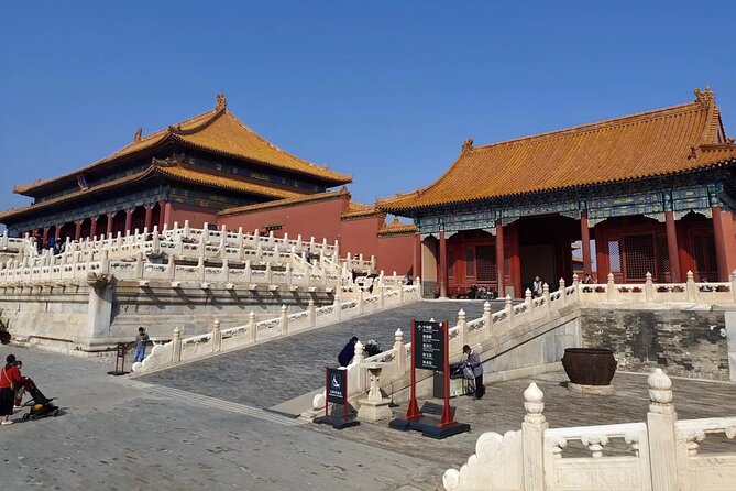 Beijing Airport Layover Forbidden city Great Wall Private Tour - Guides who make the schedule work