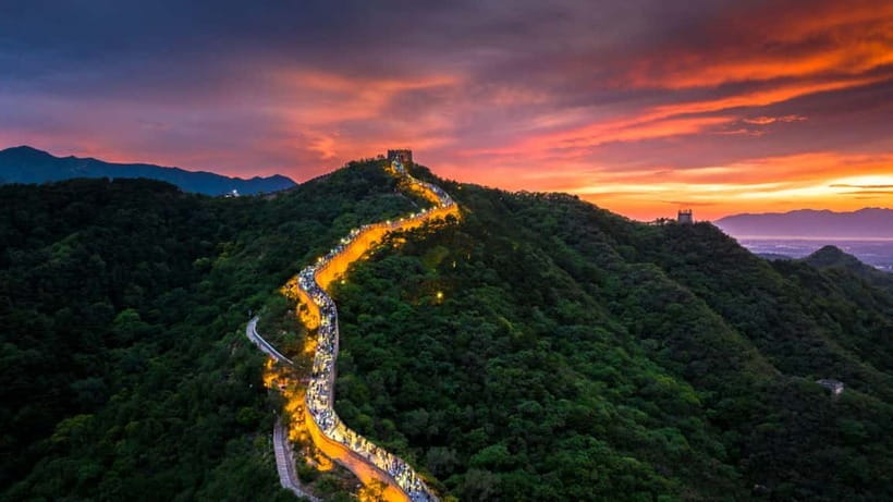 Beijing：Badaling Night Great Wall Ticket, Tour & Show - Why Badaling looks different after sunset