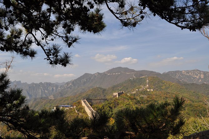 Beijing Budget EXPRESS TAXI To Great Wall of China at MuTianYu - The ride from Beijing to the wall