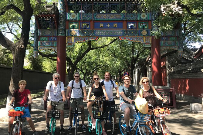 Beijing City Four-hour Bicycle Tour With a Private Guide - Jingshan Park and the view across Beijing