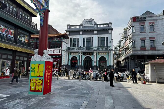 Beijing City Walk: Explore Hutongs Life and Old Beijing - What the guides add to the experience