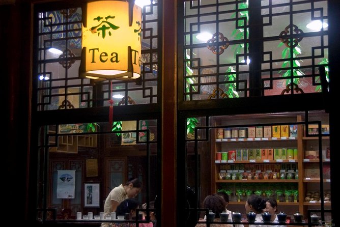 Beijing Exclusive Private Shopping Tour: Curated Just for You - Private transport and hotel pickup are worth more than they sound