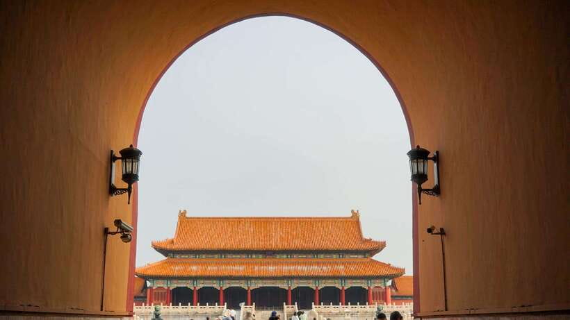Beijing:Forbidden City and Temple of Heaven Small Group Tour - Entering the Forbidden City through Meridian Gate