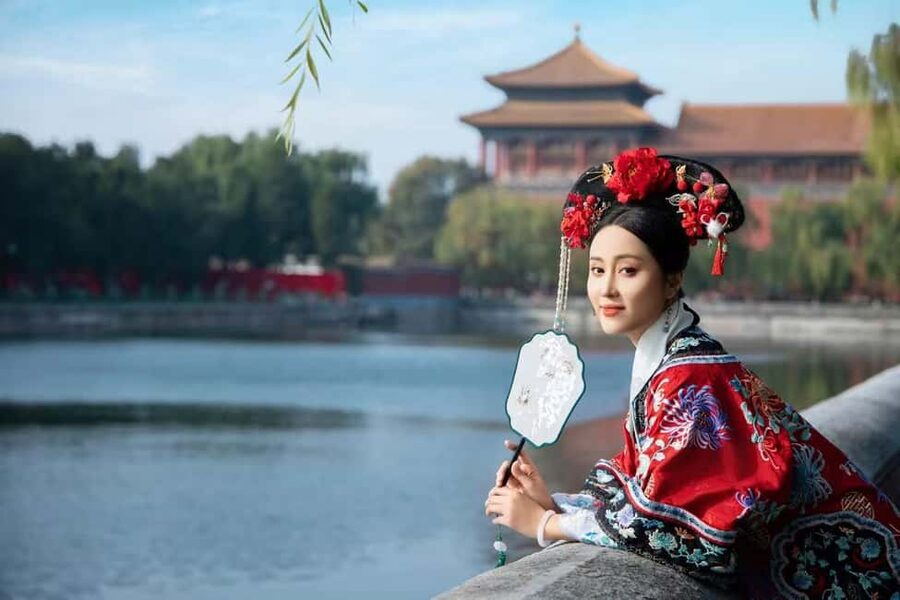 Beijing:Forbidden City Tour w/Traditional Costume Experience - How much value do you get for $15?
