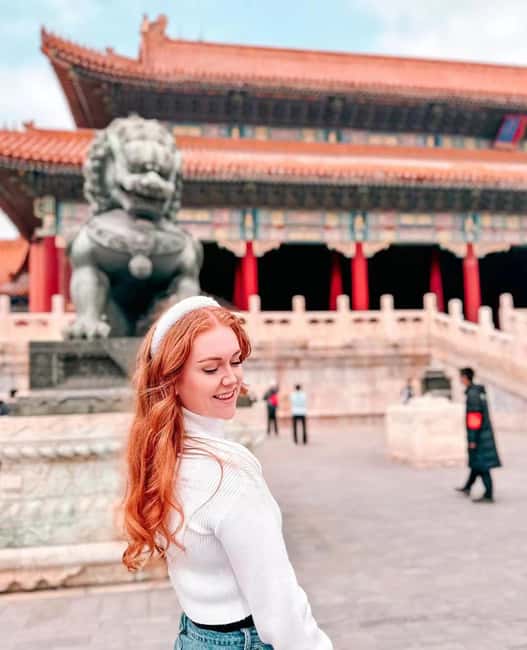 Beijing: Forbidden City Walking Guided Tour w/ Entry Tickets - Walking through the Forbidden City