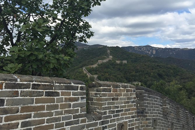 Beijing:Great Wall&Forbidden City Tour(Mini Group/Private Option) - Tiananmen Square, with an important warning