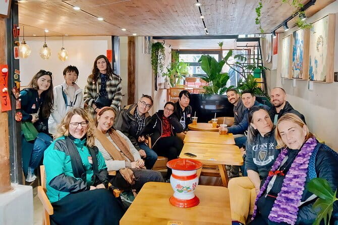 Beijing Historic City Guided Walking Tour + Calligraphy Creation - Starting at Huguang Guild Hall