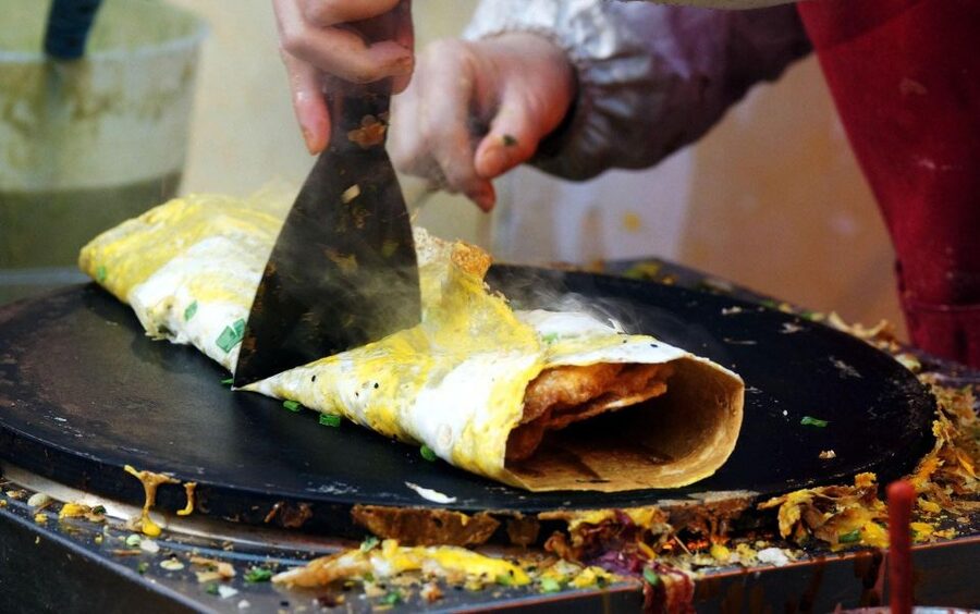 Beijing: Hutong Culinary Walking Tour with 15+ Tastings - Why this hutong food tour works so well