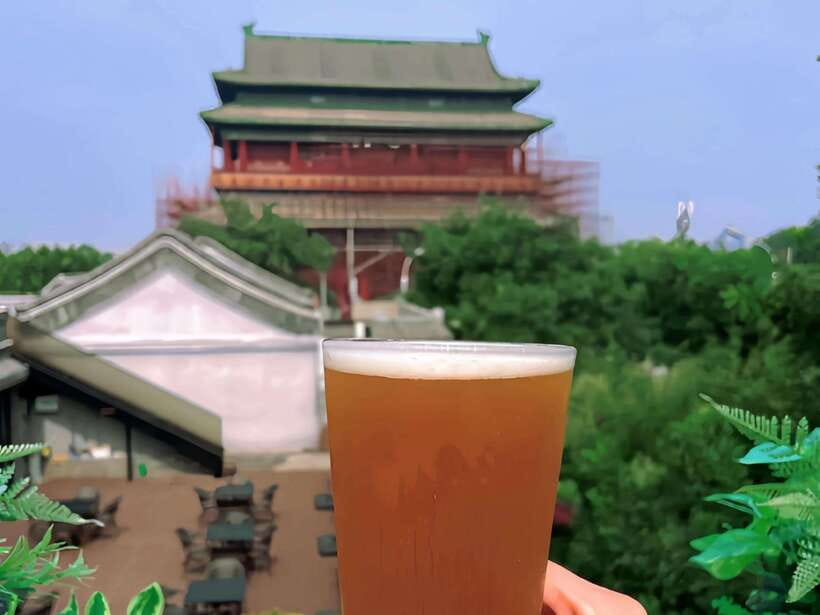 Beijing Hutong Dinner and Beer Walking Private Tour - A second dinner at a restaurant with a notable connection