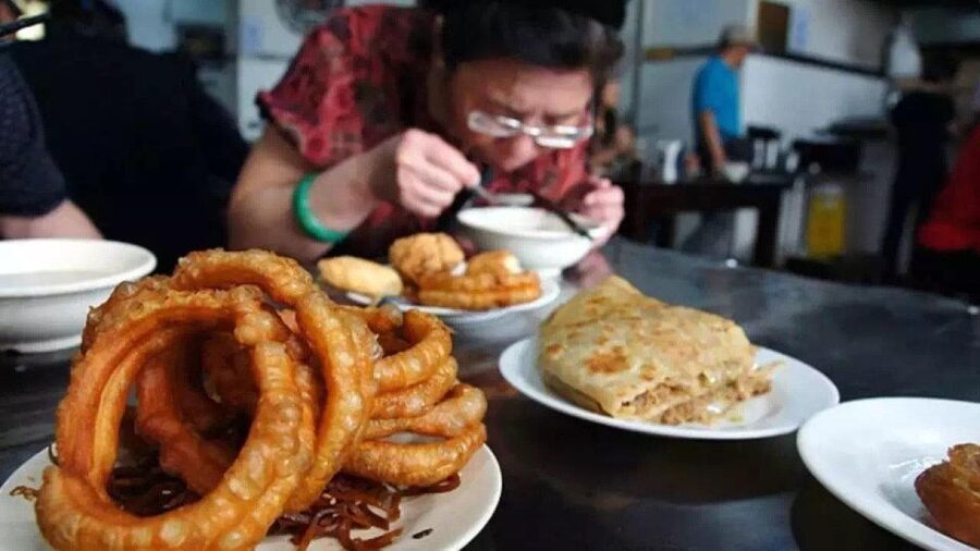 Beijing: Hutong Private Culinary Walking Tour - Food history without a classroom lecture
