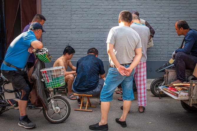 Beijing Hutong Walking Food and Beer Tour at Hidden Restaurants - Stop three: Beijing noodles in a century-old home