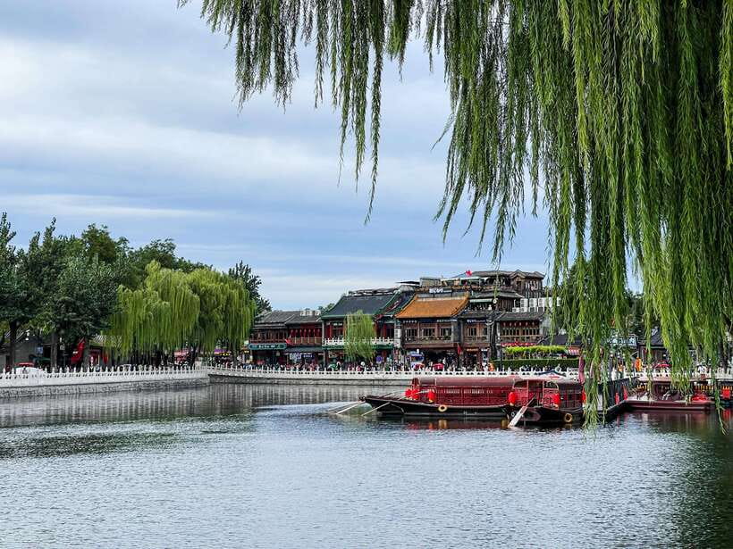 Beijing: Hutongs & Drum Tower City Walking Tour - Walking from the lanes to Drum Tower Square