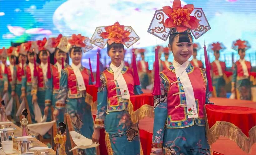 Beijing: Imperial Cuisine Experience & Cultural Performance - Key points to know before booking