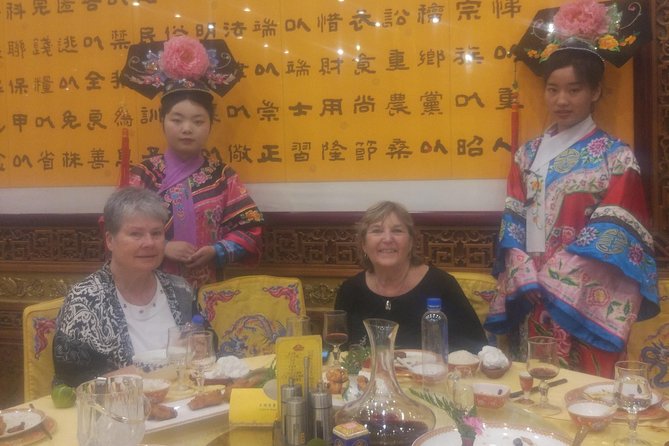 Beijing Imperial Dining Experience at Bai Jia Da Yuan Restaurant with Houhai Lake Bar Tour - Is $268 per person a fair price?