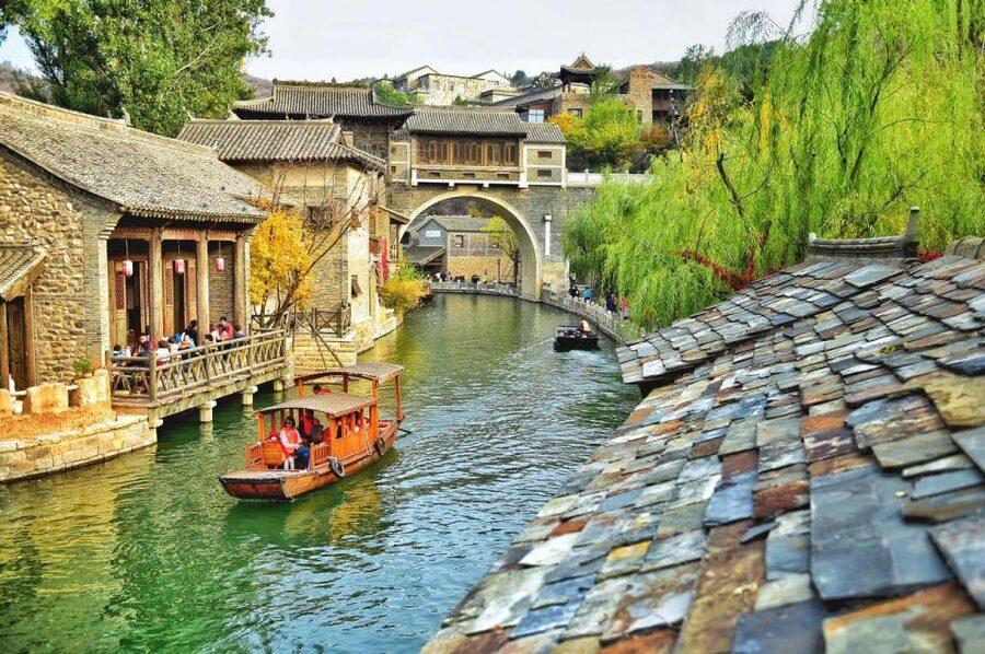 Beijing: Jinshanling and Simatai Wall&Gubei Watertown Tour - What the $185 price really buys you