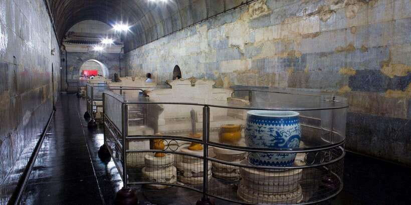 Beijing: Juyongguan Great Wall, Sacred Way & Ming Tombs Trip - The drive north is part of the lesson