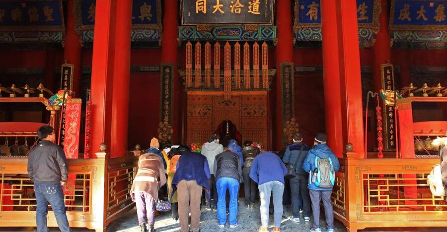 Beijing: Lama Temple, Confucius Temple and Guozijian Museum - Starting at Lama Temple with a private guide