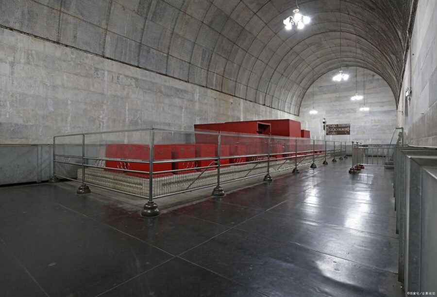 Beijing: Longqing Gorge, Ming Tombs & Lunch Private Day Tour - Should you book this Longqing Gorge and Ming Tombs tour?