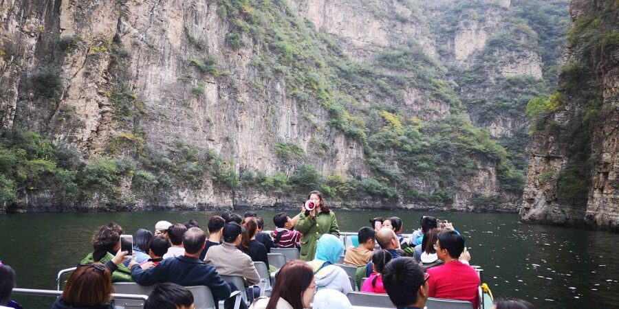 Beijing: Longqing Gorge w/Great Wall or Guyaju Private Tour - Cable car or mountain hike, depending on the weather