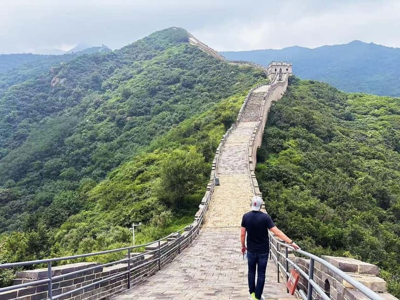 Beijing:Mutianyu/Badaling Great Wall Tour with VIP Fast Pass - Three Great Wall experiences, not one standard tour