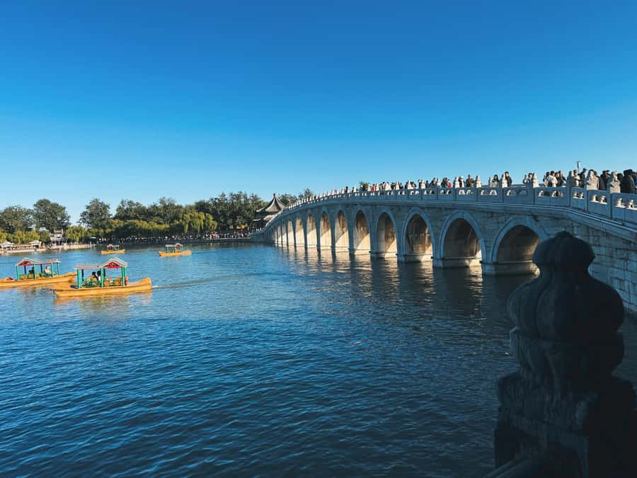 Beijing: Mutianyu Great Wall & Summer Palace Day Tour - Guides make the biggest difference