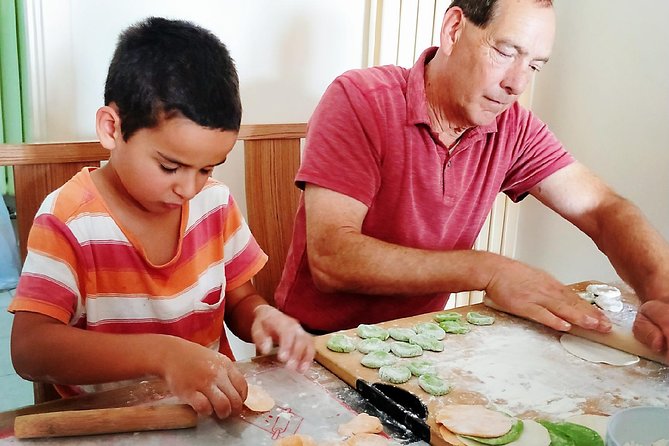 Beijing: Private Dumpling Cooking Class in Local Family - Starting with Beijing’s local market