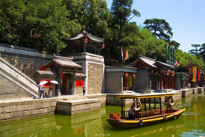 Beijing Private (less walking) 2-Day Tour with All Attractions - Bell and Drum Towers beside Beijing’s hutongs