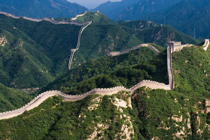 Beijing Private Tour to Badaling Great Wall and Longqing Gorge with Boat Ride - Leaving Beijing in a private car