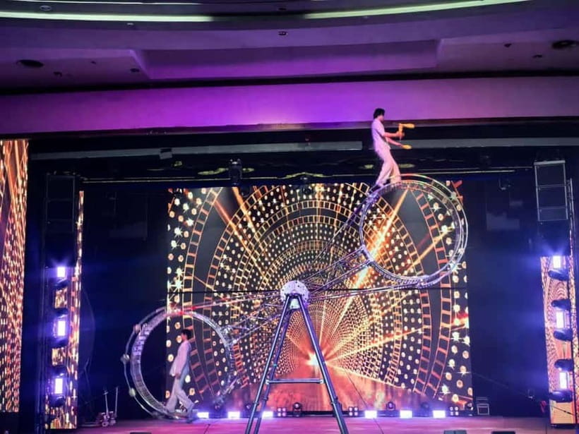 Beijing: Qinle Palace Acrobatics Show Ticket - Why the Qinle Palace show works for a short Beijing night