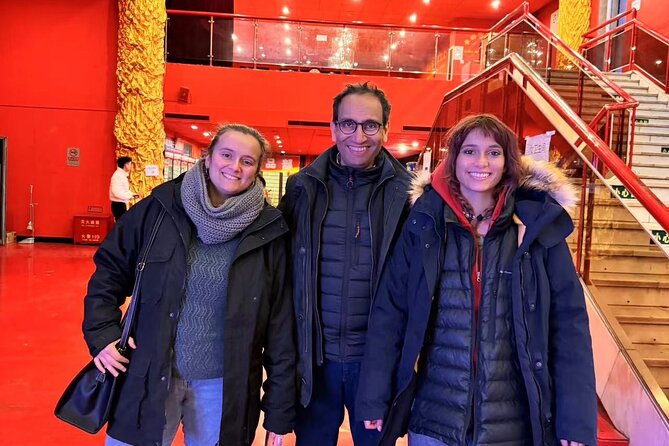Beijing Red Theater Acrobatic Show with Private Transfer Service - What Makes the Service Worth Paying For?