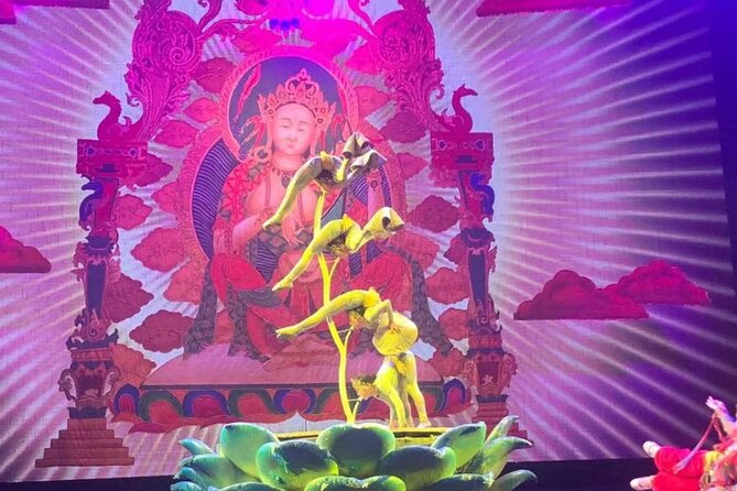 Beijing Red Theater Acrobatic Show with Private Transfer Service - Choosing Between the 5:00pm and 7:00pm Shows