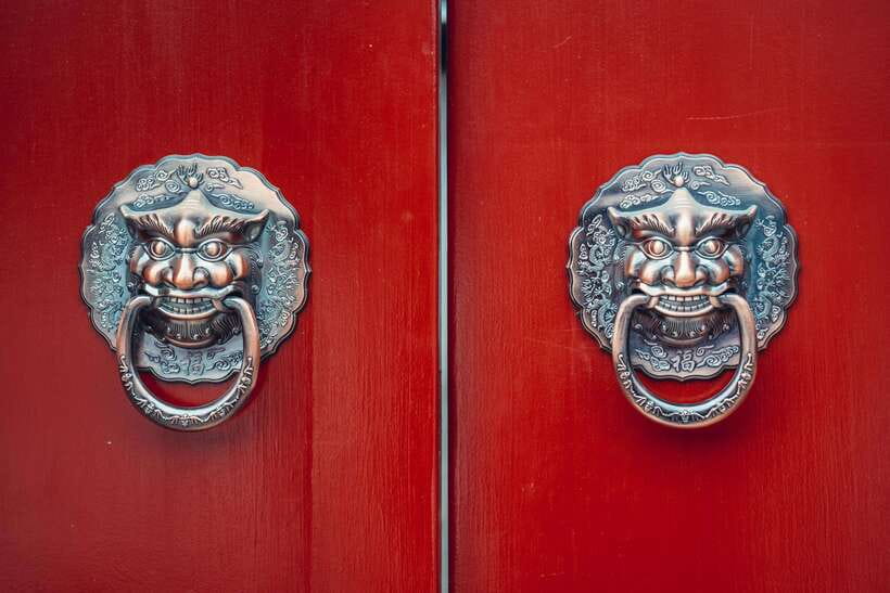 Beijing: Temple of Heaven Guided Tour with Options or Ticket - The park beyond the monuments