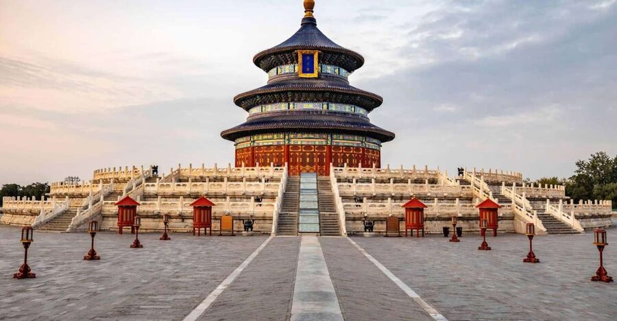 Beijing:Temple of Heaven Private Tour w/Option Show & Dinner - Three buildings that explain the whole site