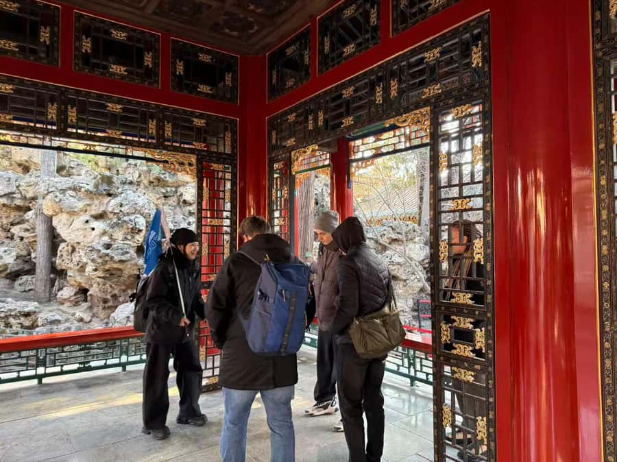 Beijing: Tianmen Square, Forbidden City & Royal Museum Tours - Why the Forbidden City is easier with a guide