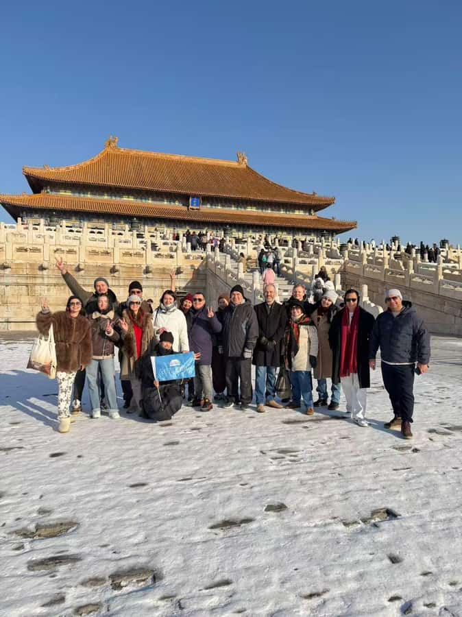 Beijing: Tianmen Square, Forbidden City & Royal Museum Tours - Tiananmen Square before the palace