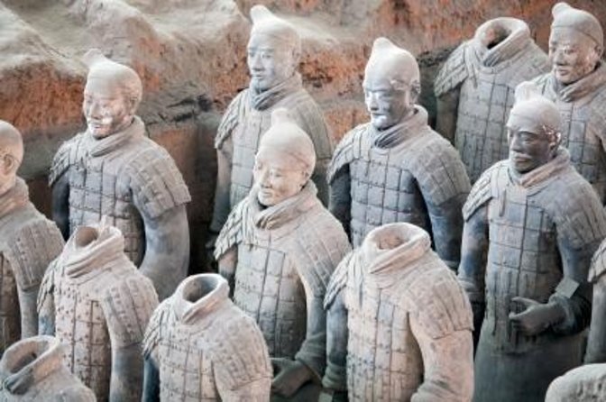 Beijing to Xi'an See Terracotta Warriors with Bullet Train Round Trip Transfer - The day in four quick points