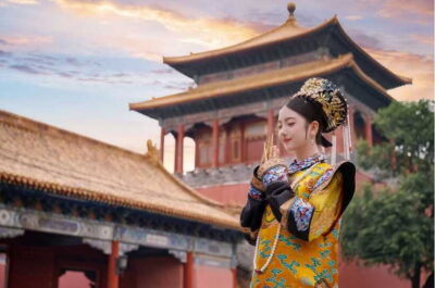 Traditional Chinese Costume Makeover & Photo Shoot