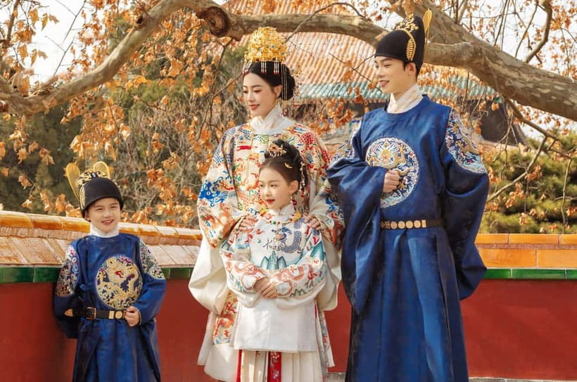 Beijing Traditional Hanfu Experience & Photoshoot for Groups - How the three to four hours unfold