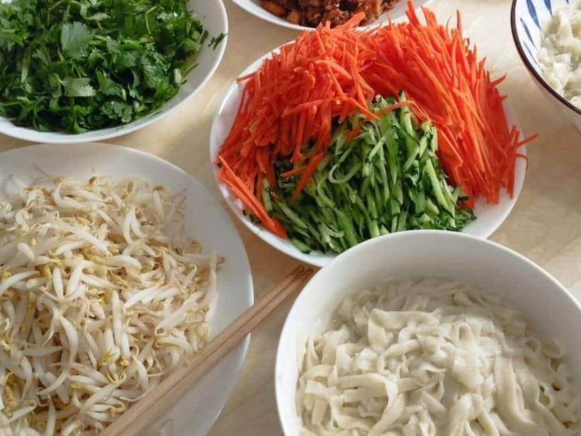 Beijing: Vegan Home Cooking & Local Market Tour with Sanxia - The Fragrant Hills bookmark and photo record