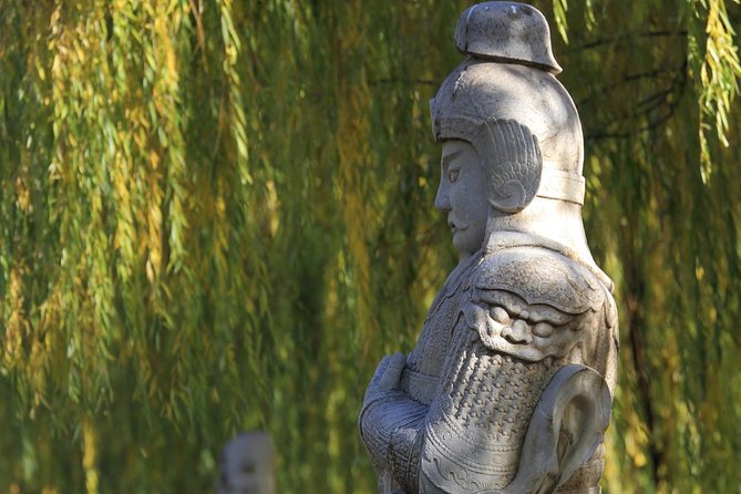 Boutique Tour: Juyongguan, Sacred Way and Dingling of Ming Tombs - Timing, cancellation, and who should book